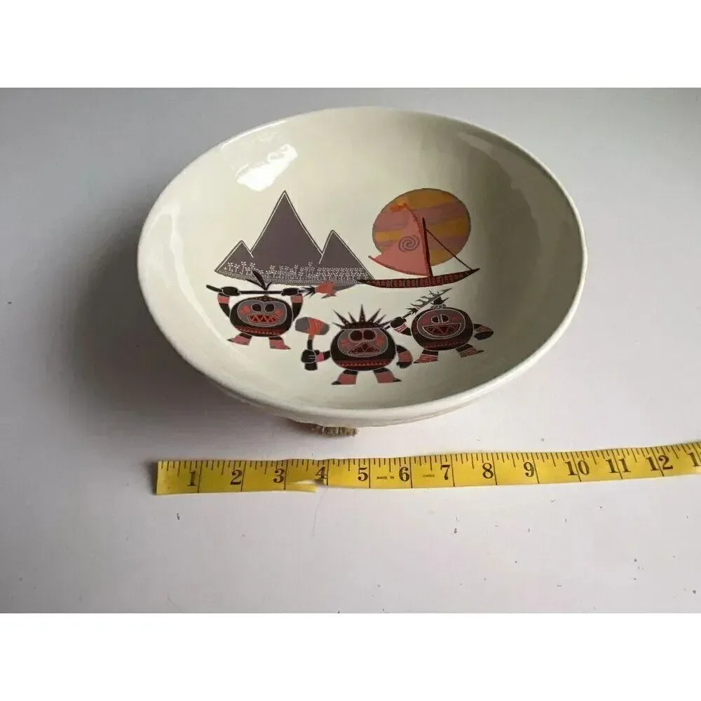 Disney Parks Moana Kakamora Ceramic Serving Bowl‎ With Stand NEW